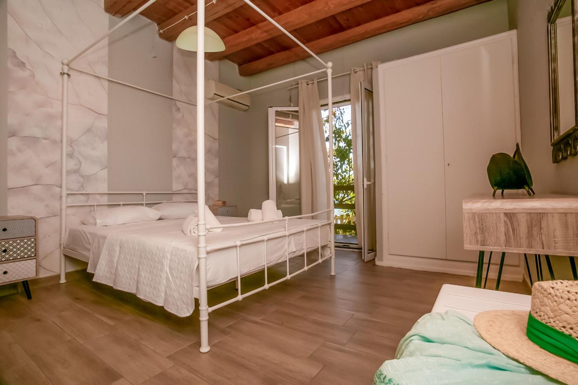 Ionian Grand Apartment Kornata Bagian luar foto